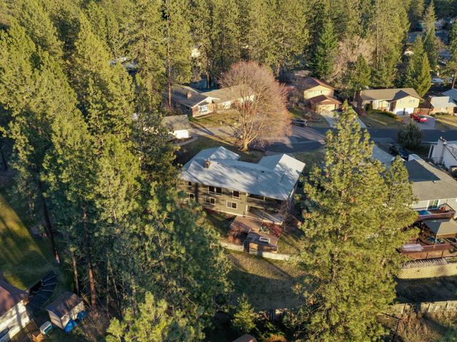 8427 N Susan Ct, Spokane, WA 99208