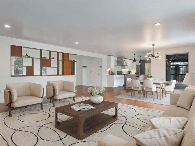 8427 N Susan Ct, Spokane, WA 99208