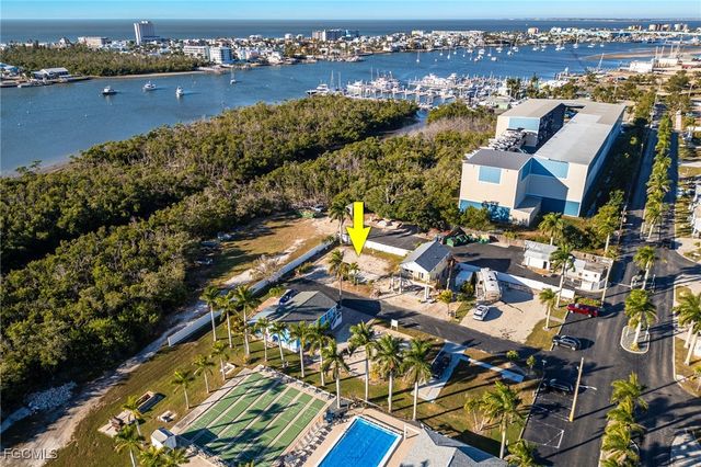 140 Garcia WAY, Fort Myers Beach, FL 33931