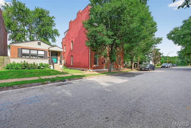 3319 S 18th Street A, St Louis, MO 63118
