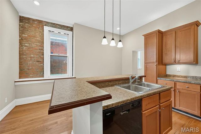 3319 S 18th Street A, St Louis, MO 63118