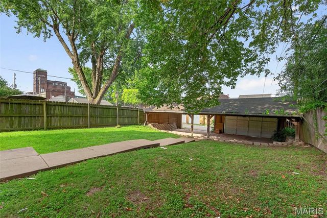 3319 S 18th Street A, St Louis, MO 63118