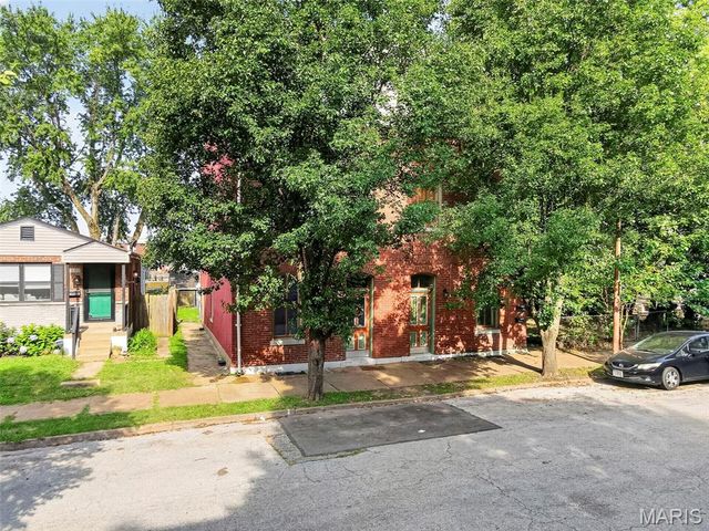 3319 S 18th Street A, St Louis, MO 63118