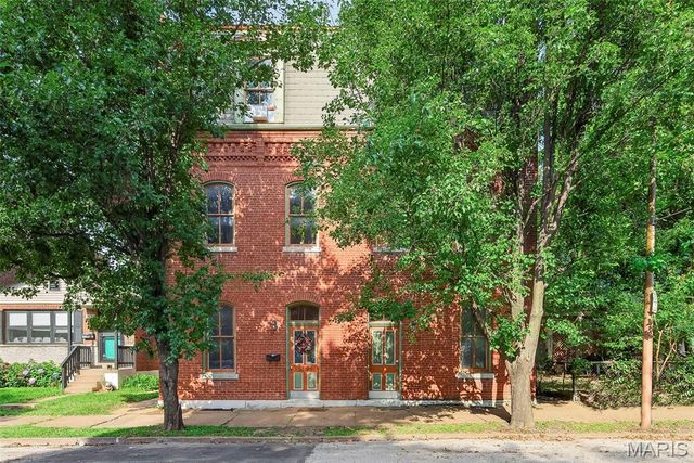 3319 S 18th Street A, St Louis, MO 63118