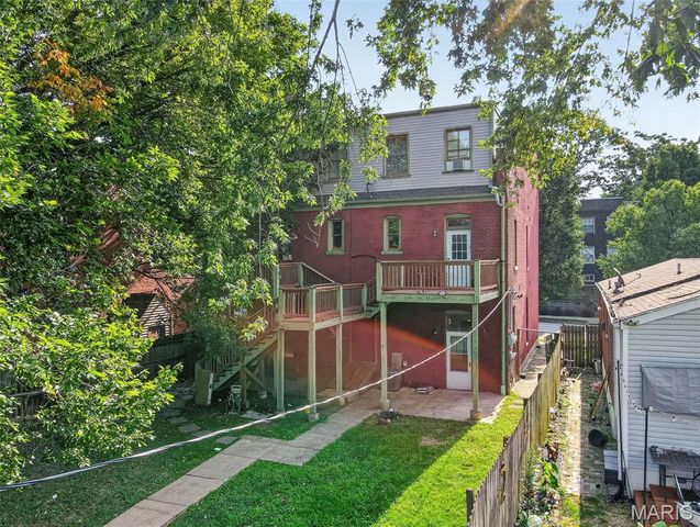 3319 S 18th Street A, St Louis, MO 63118