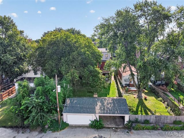 3319 S 18th Street A, St Louis, MO 63118