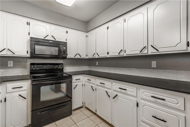 1101 Karena Street, Springdale, AR 72762