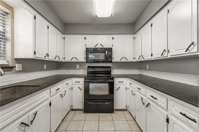 1101 Karena Street, Springdale, AR 72762