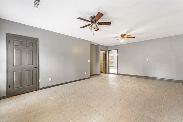 1101 Karena Street, Springdale, AR 72762