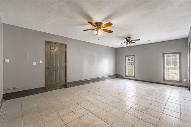 1101 Karena Street, Springdale, AR 72762