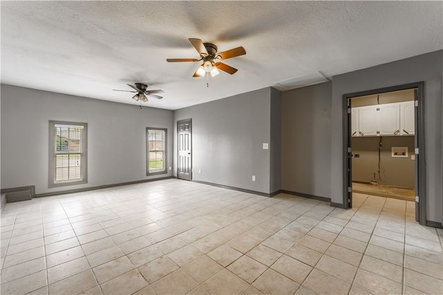 1101 Karena Street, Springdale, AR 72762