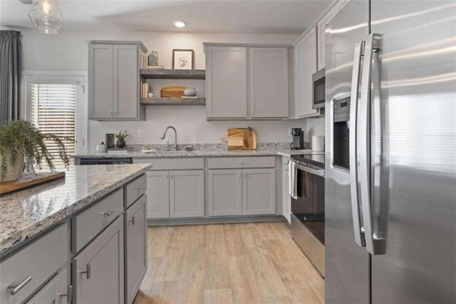 213 Ivey Terrace 30, Temple, GA 30179