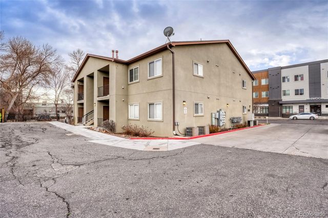 5633 E Atlantic Place 2A, Denver, CO 80222