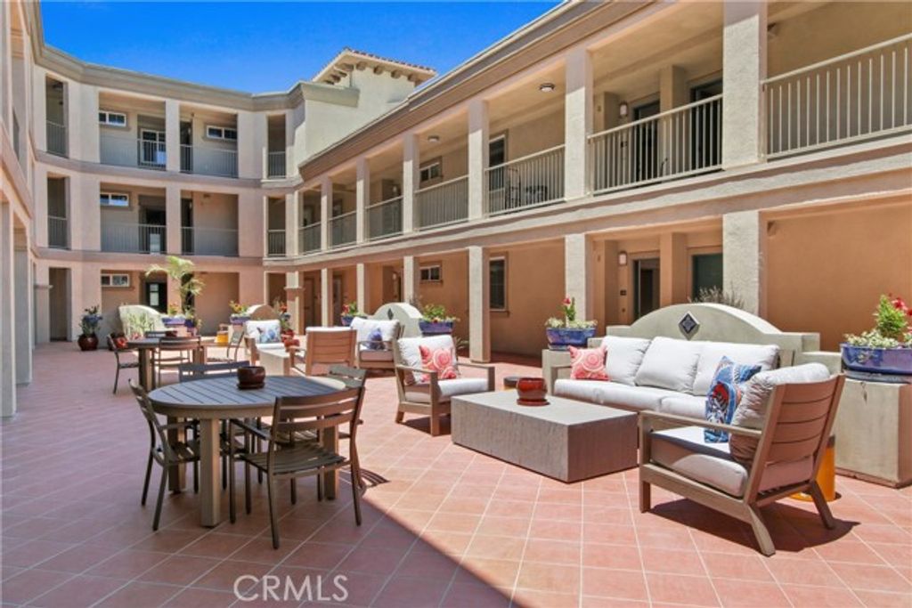 927 Deep Valley Drive 203, Rolling Hills Estates, CA 90274