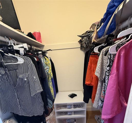 18051 Biscayne Blvd 1505, Aventura, FL 33160