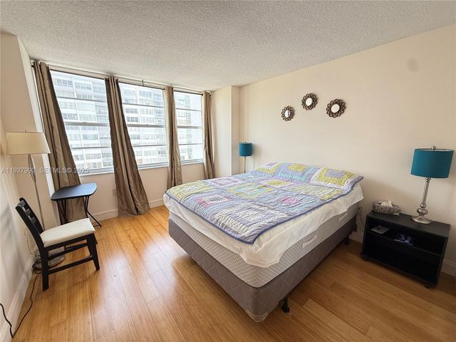 18051 Biscayne Blvd 1505, Aventura, FL 33160