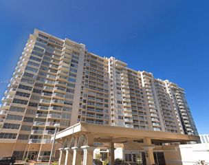 18051 Biscayne Blvd 1505, Aventura, FL 33160