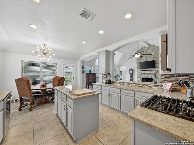 2623 Ladera, San Antonio, TX 78261