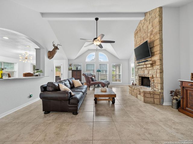 2623 Ladera, San Antonio, TX 78261