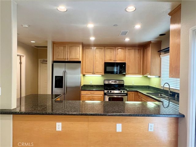 266 S Redwood Avenue A, Brea, CA 92821