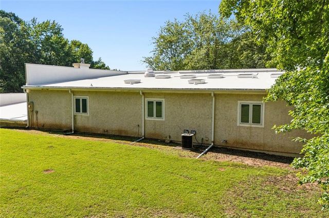 110 Bridger Point Road, Fayetteville, GA 30215