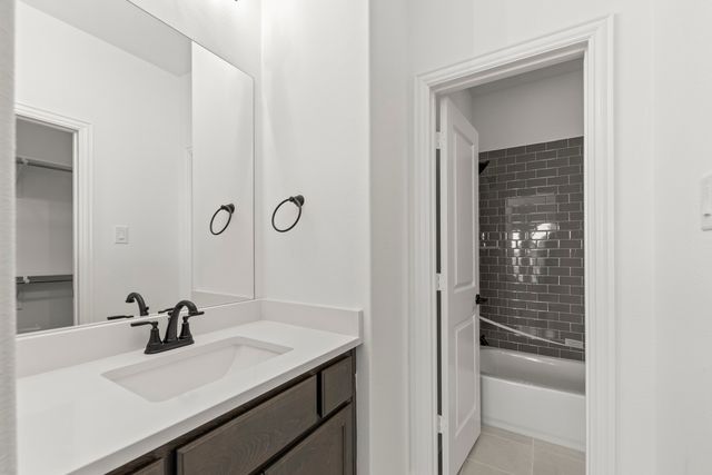 2105 Clairmount Drive, Rockwall, TX 75087