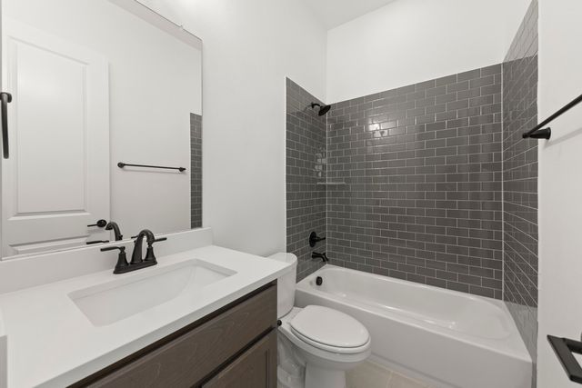 2105 Clairmount Drive, Rockwall, TX 75087