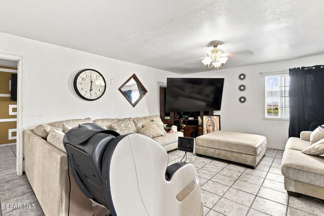 8621 REMINGTON Drive, Canutillo, TX 79835