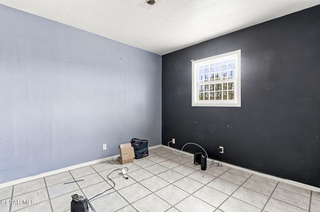 8621 REMINGTON Drive, Canutillo, TX 79835