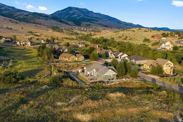 4084 E 4500 N, Eden, UT 84310