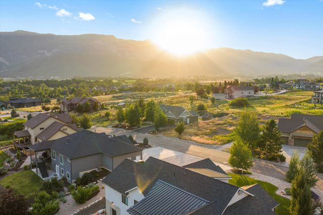 4084 E 4500 N, Eden, UT 84310