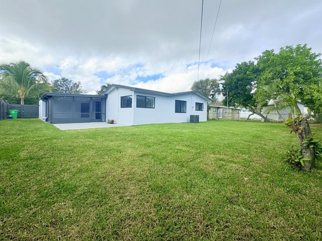 356 Lanier Drive, Palm Springs, FL 33461