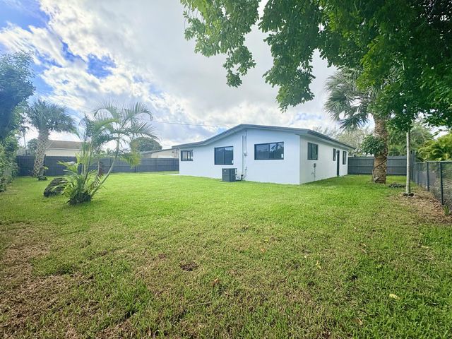 356 Lanier Drive, Palm Springs, FL 33461