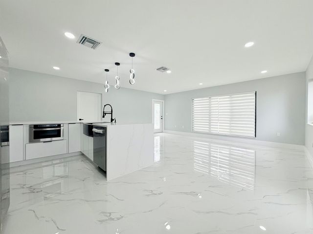 356 Lanier Drive, Palm Springs, FL 33461