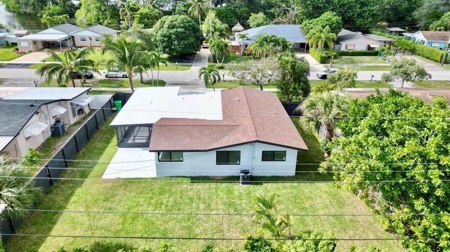 356 Lanier Drive, Palm Springs, FL 33461