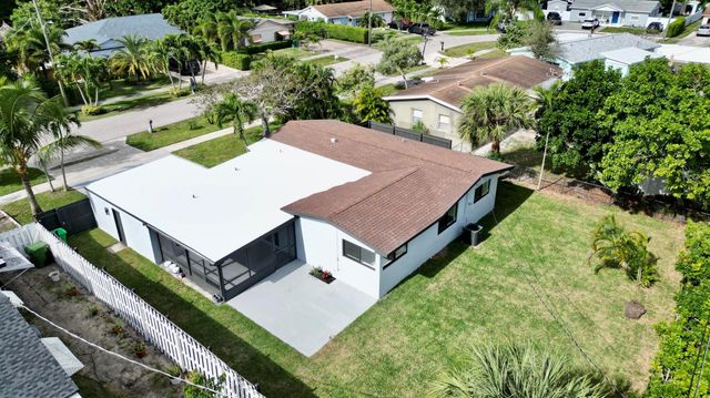 356 Lanier Drive, Palm Springs, FL 33461