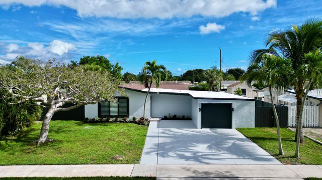 356 Lanier Drive, Palm Springs, FL 33461