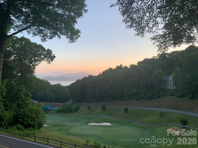 91 Brandy Run Road, Burnsville, NC 28714