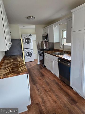 1101 FRANKLIN ST, Clayton, NJ 08312