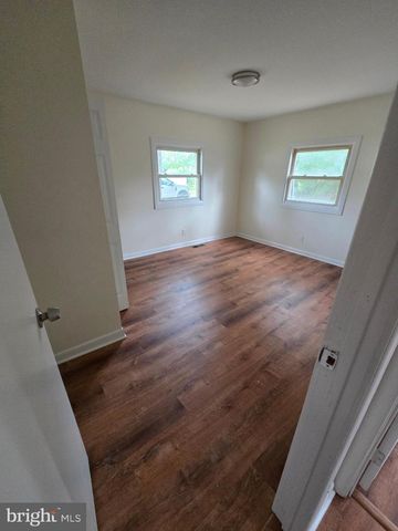 1101 FRANKLIN ST, Clayton, NJ 08312