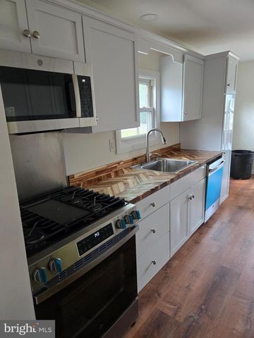 1101 FRANKLIN ST, Clayton, NJ 08312