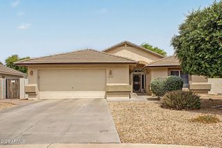16328 W SANDRA Lane, Surprise, AZ 85388