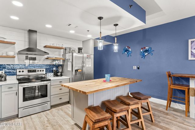 9860 S Thomas Drive 606, Panama City, FL 32408