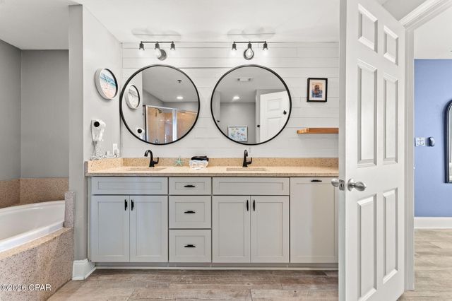 9860 S Thomas Drive 606, Panama City, FL 32408