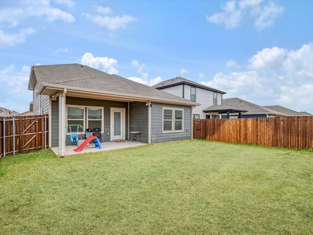 1809 Ash Oak Lane, Forney, TX 75126