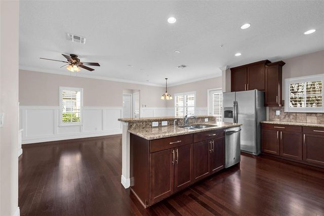 1614 ALMOND AVENUE, Orlando, FL 32814