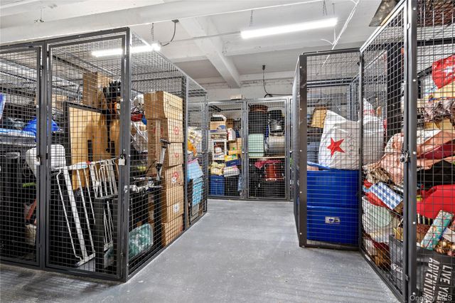 67-25 Clyde Street 2G, Forest Hills, NY 11375
