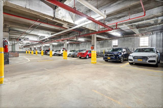 67-25 Clyde Street 2G, Forest Hills, NY 11375