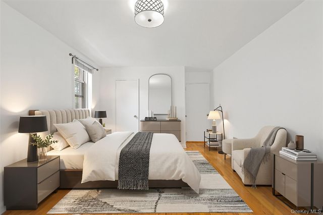 67-25 Clyde Street 2G, Forest Hills, NY 11375