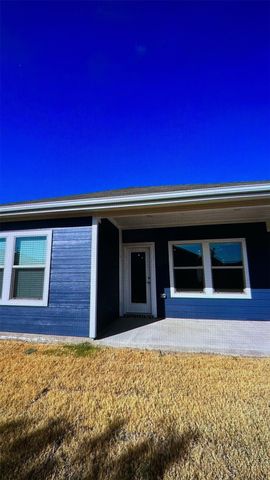 1621 Briar Hunt Drive, Forney, TX 75126